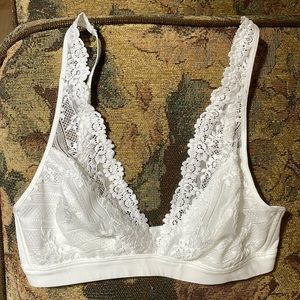 Wacoal white lace bralette 36